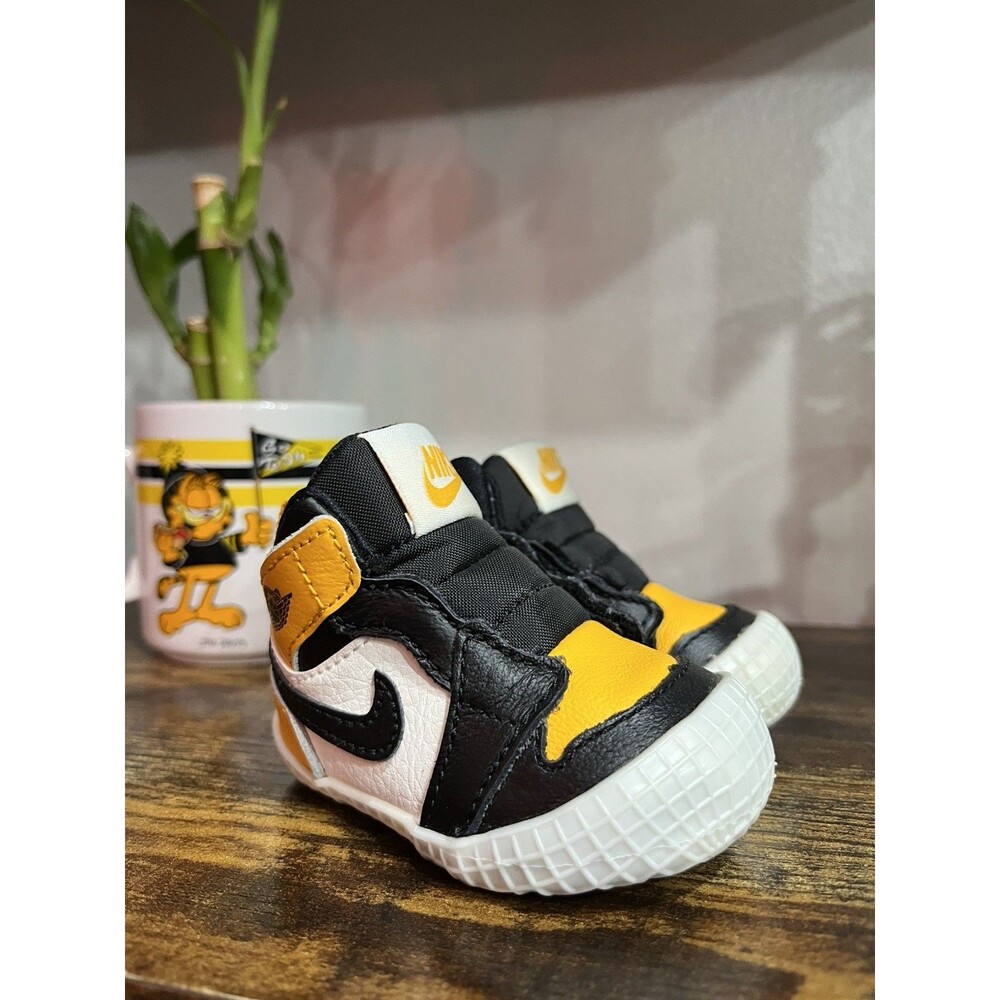 Jordan 1 Taxi Yellow Cab Crib Bootie 4C Infant Baby